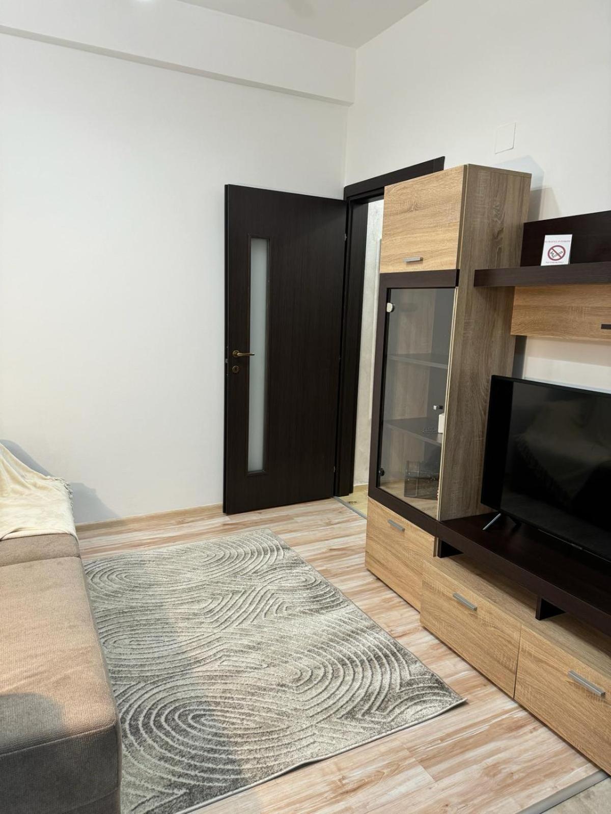 Luxury Young Residence Яссы Экстерьер фото