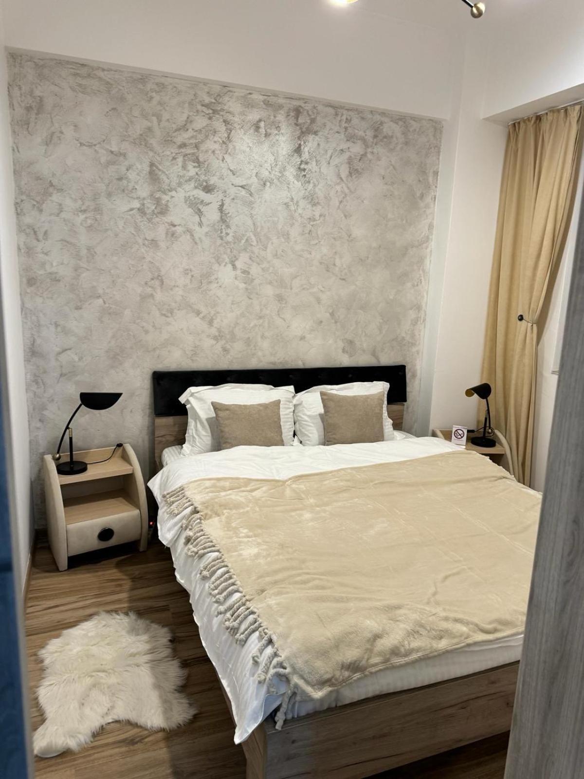 Luxury Young Residence Яссы Экстерьер фото